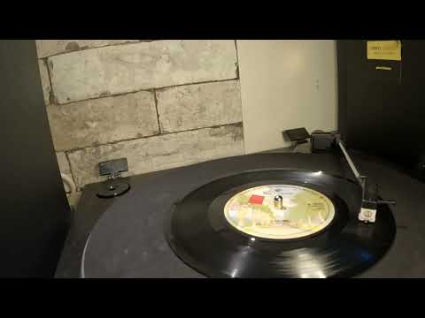 Rod Stewart - Sailing  1975  ( 7" vinyl  single ) My Dance Vinyl Records  Collection