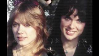 Download lagu Heart - Alone mp3 Download lagu Heart - Alone mp3