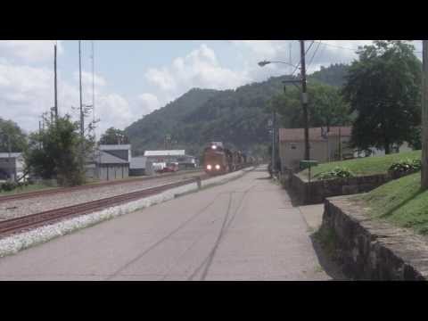 CSX Manifest With A Classic Lash Up