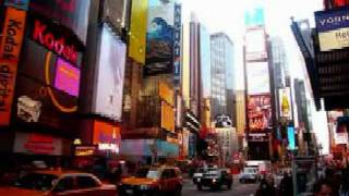 Ricardo Arjona - Ha nacido &quot;el Mesías&quot; en Nueva York (Versión Youtube)