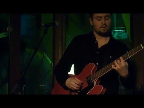 Petter Carlsen - Pull The Brakes (live @ Gigant Café Apeldoorn 20.12.2015) 2/3