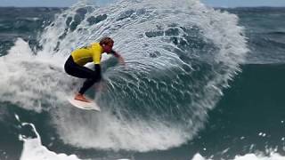 preview picture of video 'Campeonato de España de SURF. Caravia Surf Festival 09 Video'