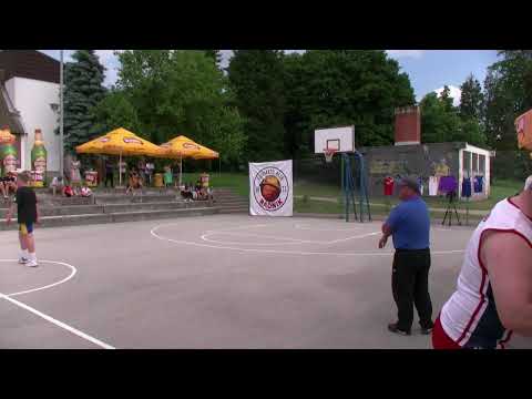 50 Godina KK Radnik - Roditelji protiv djece