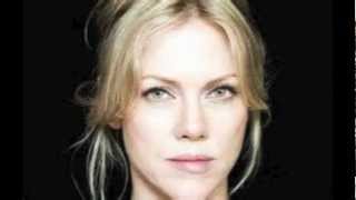 TMRS: Britta Phillips interview on WFDU