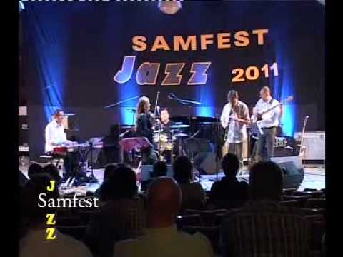 The New Soul Band @ Samfest Jazz 2011 - 4