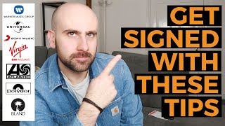 8 THINGS MAJOR LABELS ARE LOOKING FOR TO SIGN AN ARTIST | HOW TO GET SIGNED TO A RECORD LABEL