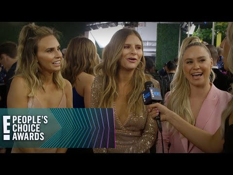 "LadyGang's" Becca Tobin Promises to Go Streaking If Series Wins | E! People's Choice Awards