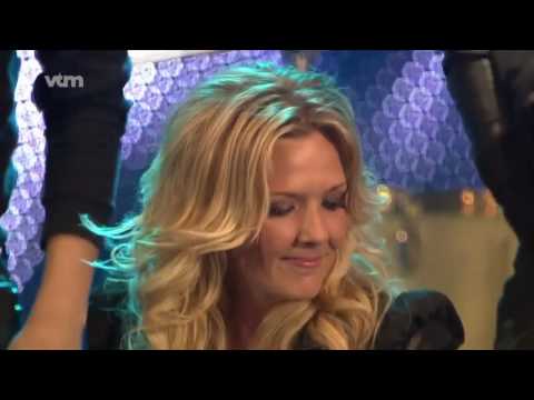 Sil - Love Don't Come Easy (Hit The Road 26-08-09) HD