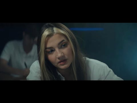 SkyDxddy - PRETTY DISTRACTION (Official Music Video)