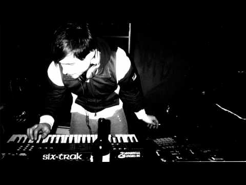Eliot Lipp - Harmonix (HD)