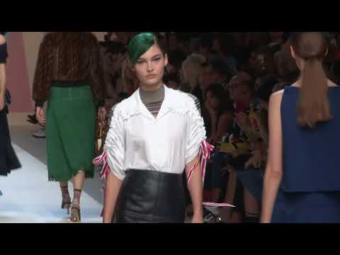 Fendi Milan Fashion Show Ready to Wear Spring Summer Collection 2018