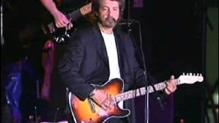 Michael Stanley and the Resonators  "Romeo is bleeding"