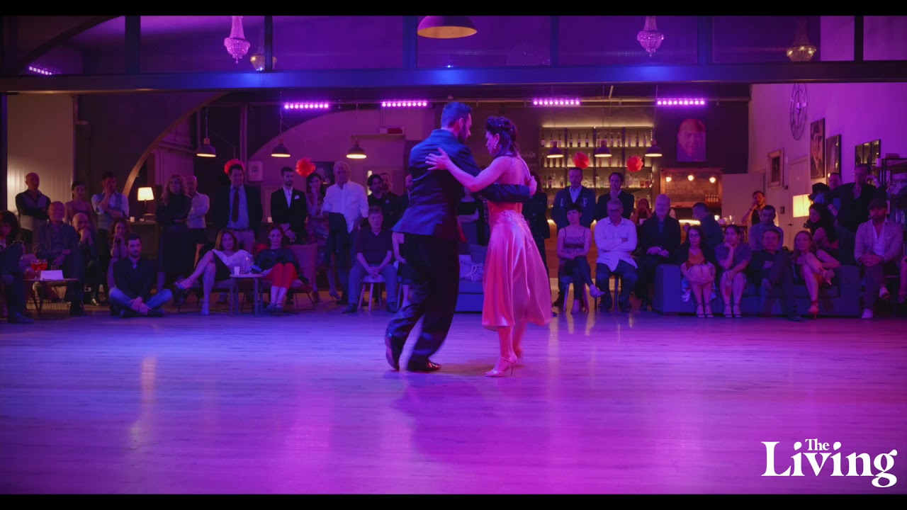 Andrea Dedò y Monica Di Pietro - Te Aconsejo Que Me Olvides