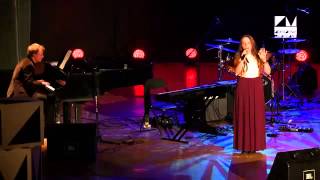 EXPLOSIONS - Ellie Goulding (cover by Aga Czachor- piano version-Jasie Kusek)