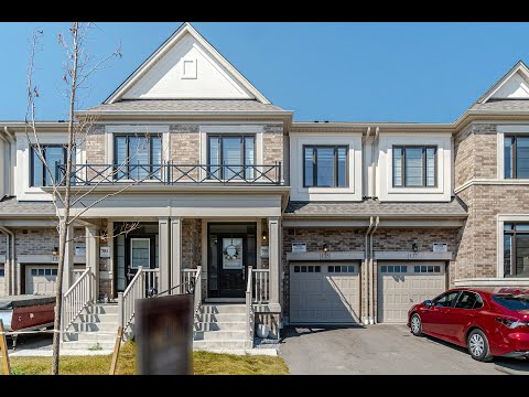135 Laing Drive, Whitby Home - Real Estate Properties
