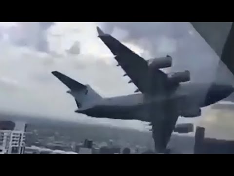 SHOCKINGLY CLOSE C17 Globemaster to skyscraper in Brisbane Australia