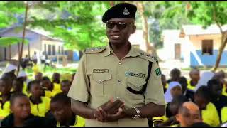 Download lagu mkuu wa kituo Cha polisi mlimba akizungumza na wanafunzi wa shule ya sekondari ya mlimba day. mp3 Download lagu mkuu wa kituo Cha polisi mlimba akizungumza na wanafunzi wa shule ya sekondari ya mlimba day. mp3