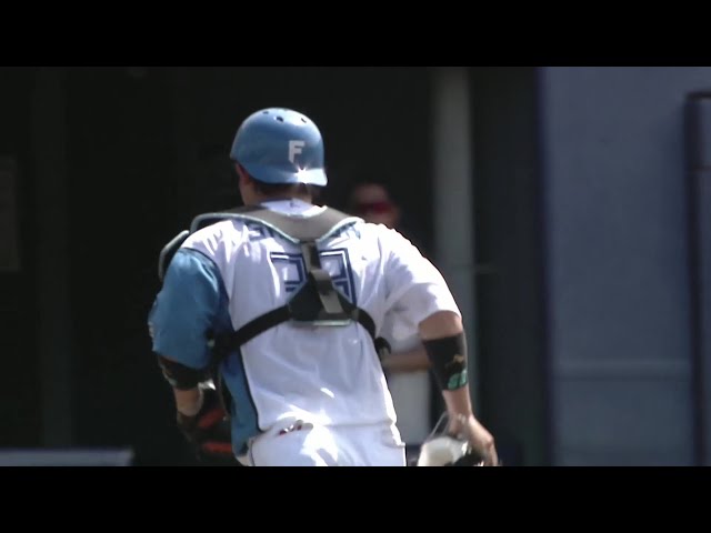 【ファーム】ファイターズ・進藤勇也 正確なスローイングで盗塁を阻止する!! 2025年7月17日 北海道日本ハムファイターズ 対 東京ヤクルトスワローズ