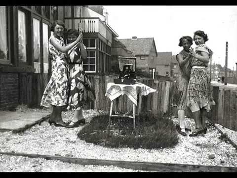 Jack Hylton's Orch. & Paul Dorn - Wenn ich einmal traurig bin, 1932