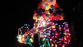 preview picture of video 'Rockwood Farmers' Annual Santa Claus Parade of Lights - 2012'