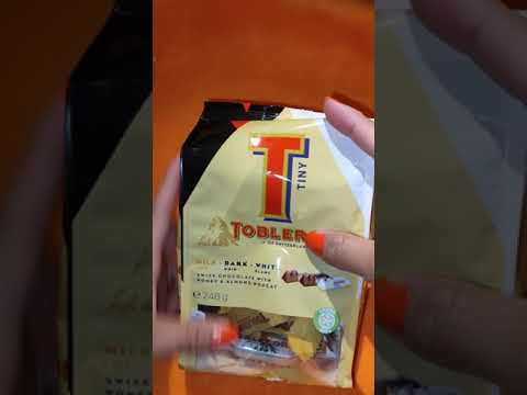 Chocolate Opening, Tiny Toblerone 248g #mouthwatering #chocolate #shorts