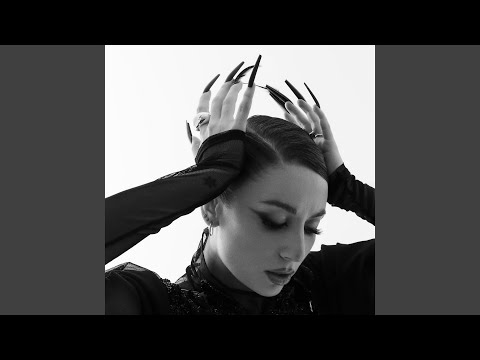 Under Pressure - Михаела Маринова