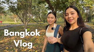 Morning Vibes in Bangkok: Benjakitti Park Run Club with Local + Cheap Breakfast at Terminal 21!