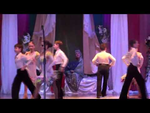 Танцевально-спортивный клуб ИСКРИНКИ.wmv