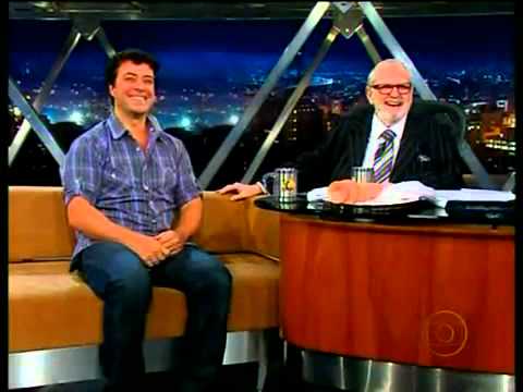 Hedla Lopes no Jô Soares com Carlos Simões 01 07 2011 (Parte 2 de 2)   - YouTube2.flv