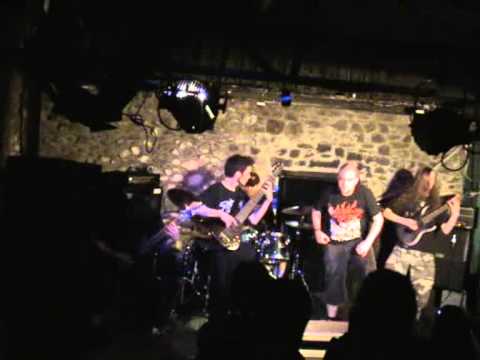 Atrax Mantis - "The Ties That Bind" Live in Kilkenny, Cleeres Bar (20-08-10)