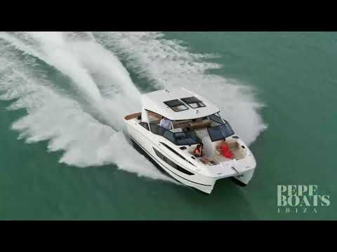 Pepe Boats Ibiza - Aquila 32 Sport Power Catamaran