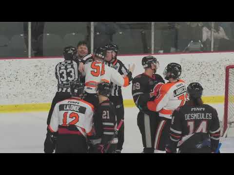 Étienne Boutet assaut sur Kévin Auger & mêlée s'en suit - 24-03-23