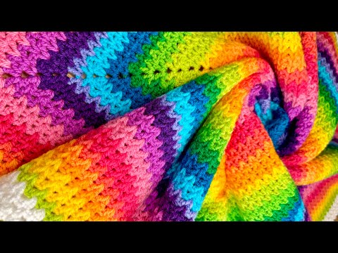 Crochet a PERFECTLY FLAT V Stitch Granny Square! You've got to try this one! 🤩