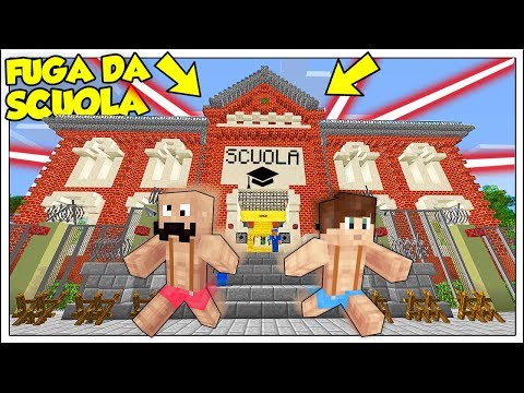 SCAPPIAMO DALLA SCUOLA PIÙ CATTIVA DI MINECRAFT ITA!