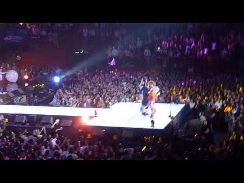 Starfloor 2012 - Adrien Toma ( Remix 2 )