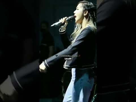 ความเจ็บไม่มีเสียง🖤🥀-ขนมจีน