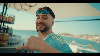 Das Video zu 'BURADA SOKAKLAR' (jetzt ansehen) Das Video zu 'BURADA SOKAKLAR' (jetzt ansehen)