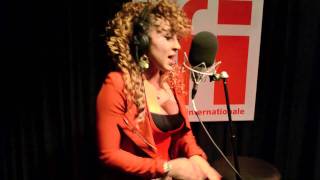Entre Nous Lyrics Spanish Translation