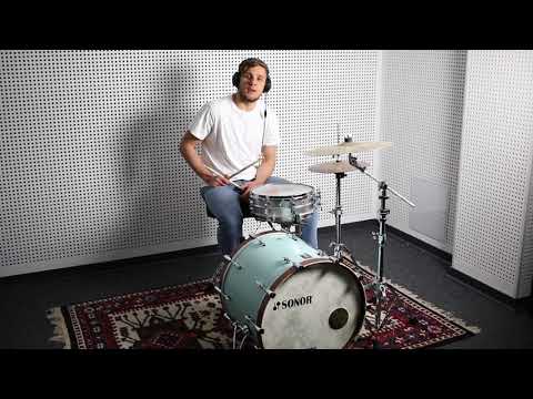 Introduction to rhythmic displacement