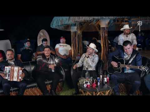 Raúl Beltrán - Batallando De Este Lado (Pisteando en el Rancho)