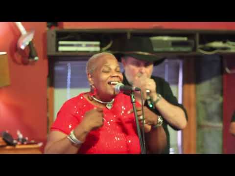 Play Video Youtube Video