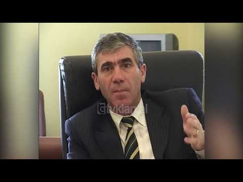 Ministria e Financave rrit çmimin e sigurimit të automjeteve - (21 Prill 2006)