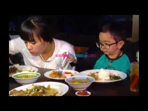 Daus Mini Rayakan Ulang Tahun Ke-27 Bersama Yunita - Seleb On Cam 10 April 2014