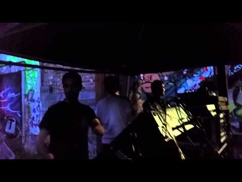 Dub Conductor playing Solo Banton dubplate @ the Antwerp Mansion. Manchester, July 2015