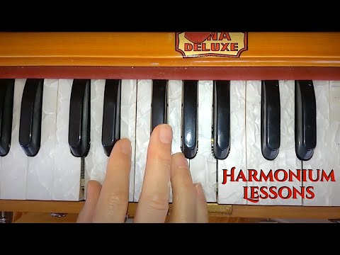Harmonium Lesson #1 - Hare Krishna Maha Mantra - HH Krishna Kshetra Swami
