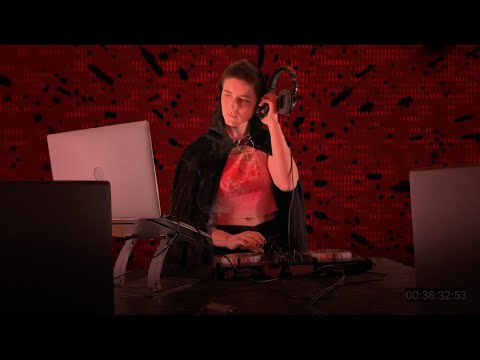 DJ Duck Trash @ MidWay Music Festival