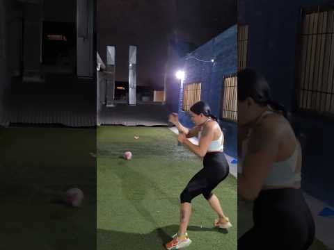 STREET TRAINING ERICA FARIAS