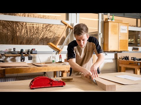 Herstellung und Montage im Laden- und Innenausbau: Schreiner bei der Migros Aare