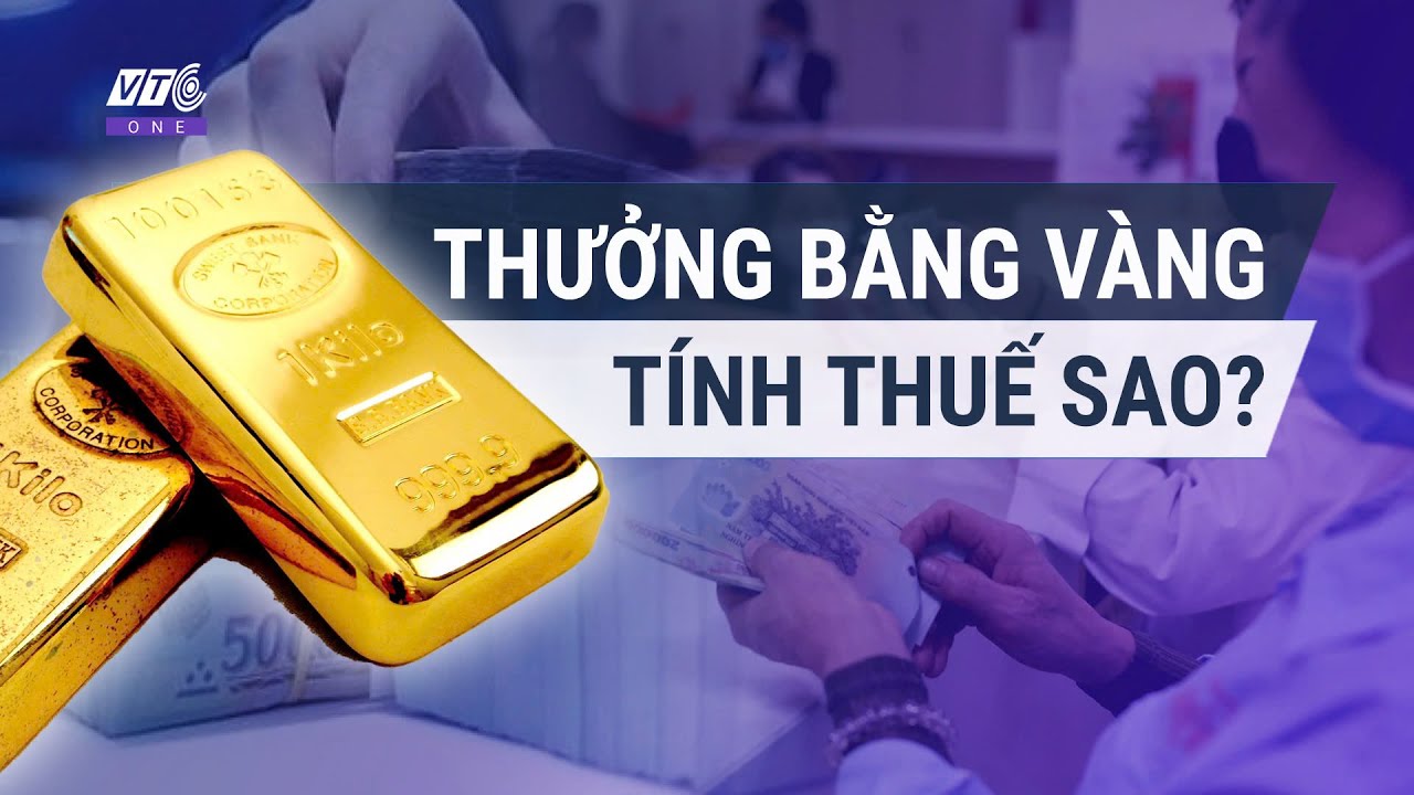 Cầm quà Tết trên tay, nhìn bảng lương mà tá hỏa: Thưởng vàng, voucher có thật sự là thưởng?