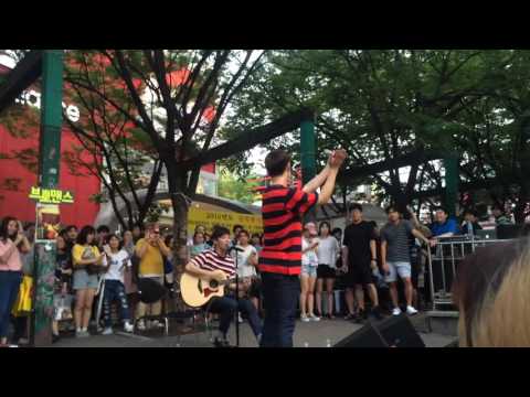 Vromance live in Hongdae